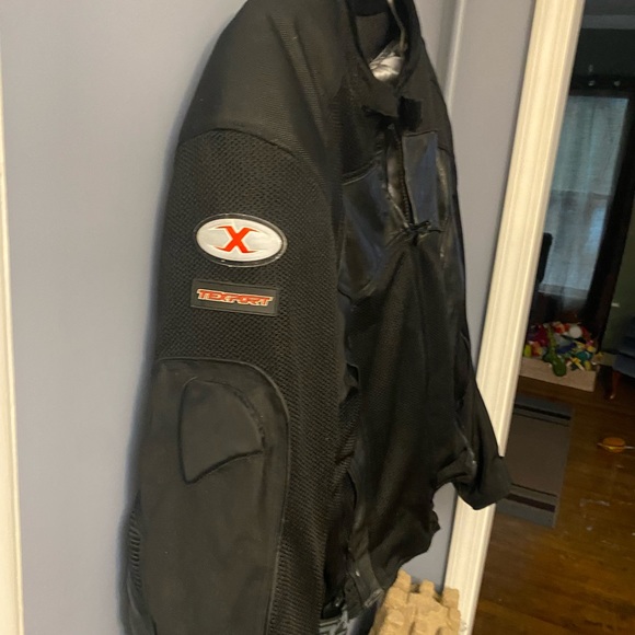 Heavy duty motorcycle jacket - Picture 4 of 5